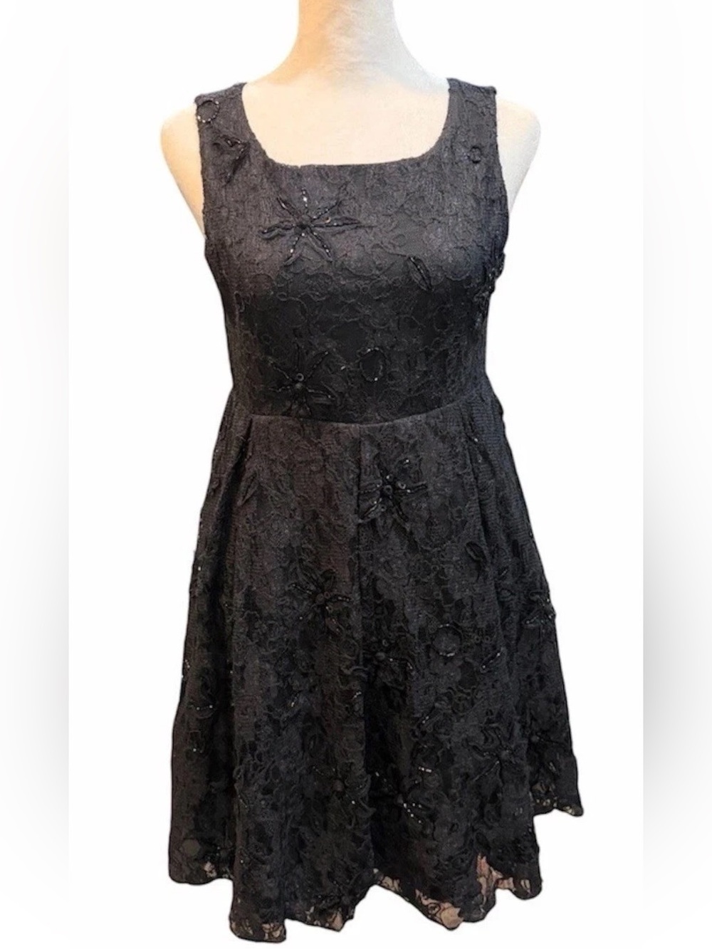 Alice + Olivia Black Lace Floral Applique Silk Lined Mini Dress S/P